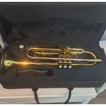 Roy Benson TR-101 Trąbka + Futerał